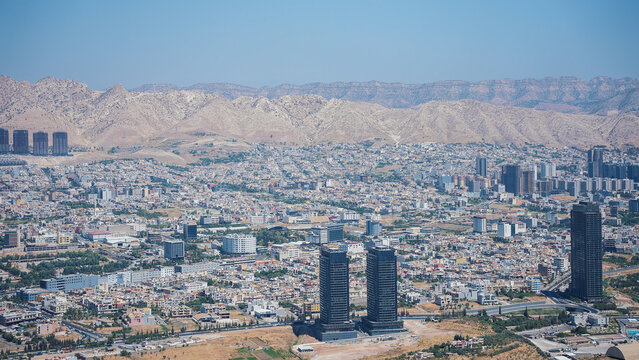 A picture of Dohuk city from above Mount Zawa