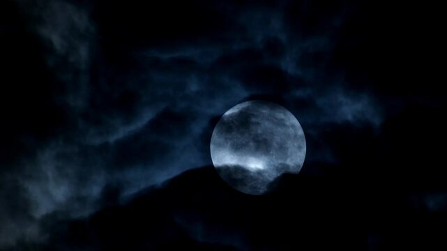 Fantastic moon in the flowing clouds. No.PLS50434-1. 4K, ProRES, 422, 10bit