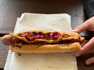 The bestseller reindeer and beef - Tromsøs best Hot Dogs from the tiniest Bar in the Universe Tromsøya, Romssasuolu, Tromsø Municipality, Troms, Norway © jsp