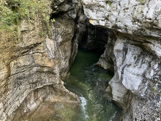 The Great Soča Gorge (Triglav National Park, Slovenia) - Grosse Soca-Schlucht oder Grosse Soca-Tr&ouml;ge, Nationalpark Triglav (Grosse Soca-Troege, Slowenien) - Velika korita Soče (Triglavski narodni park