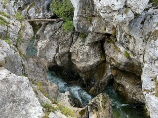 The Great Soča Gorge (Triglav National Park, Slovenia) - Grosse Soca-Schlucht oder Grosse Soca-Tröge, Nationalpark Triglav (Grosse Soca-Troege, Slowenien) - Velika korita Soče (Triglavski narodni park