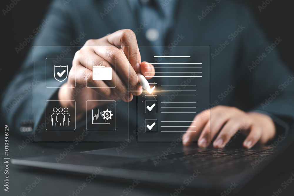 Aufkleber The auditor checks the documents and marks them as correct ,for certification and quality control that meets international standards ,Management of corporate data storage ,plan review process