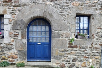 Maison typique, vue de l'extérieur, village de Saint-Suliac, département d'Ile et Vilaine, Bretagne, France