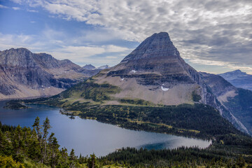 Fototapeta premium Hidden Lake in Glacier National Park