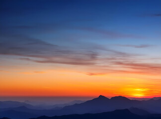 Obraz premium sunset over the mountains