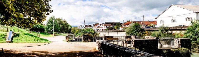 Discovering the village of Mauleon-Licharre crossed by its river Soule