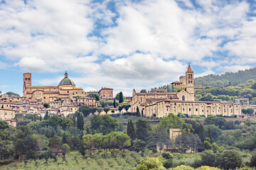 Obraz premium View of medieval town of Assisi, Umbria , Italy. Assisi, one of the most visited places of pilgrimage, the birthplace of St. Francis and St. Clare (Umbria, Italy).