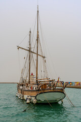 Obraz premium ship berthed in port