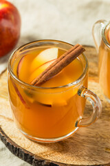 Cold Refreshing Autumn Apple Cider