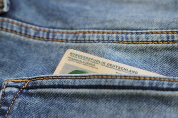 a new German identity card with the inscription 