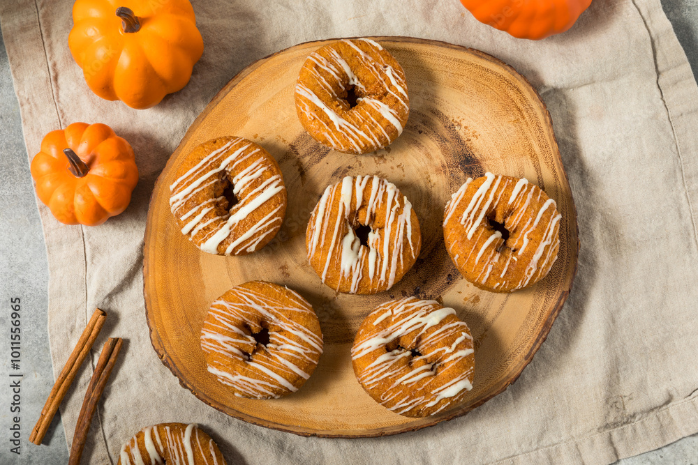 Poster Sweet Homemade Pumpkin Spice Donuts