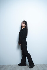 女性