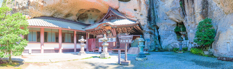 Oya Stone Buddhas (Oya magaibutsu) is a set of ten bas-relief carvings of various Buddhist divinities located on a cliff at the Oya-ji Buddhist temple..
