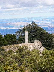 geodesic vertex, topographic point, located at the top of the mountain, to identify the top of the mountain range