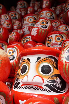 japnese temple dolls