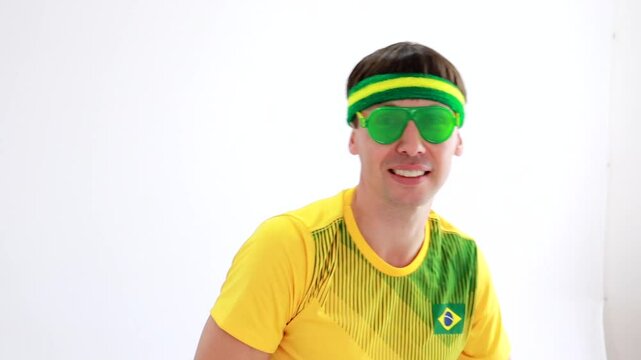 brasileiro sorrindo