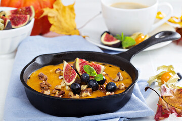 Healthy pumpkin baked oatmeal with banana