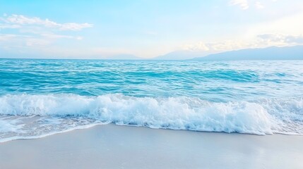 Obraz premium Ocean Wave Crashing on Sandy Beach