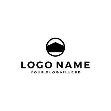 Simple minimalist house logo featuring clean lines and geometric shapes, perfect for modern architecture, real estate, or home-related businesses. Stylish, elegant, and contemporary design