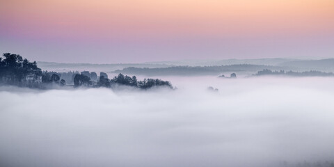 leading into the sea - eine Brücke ins Meer