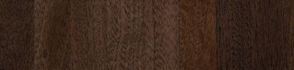 Vinterio smoked mahogany veneer with distinctive wood grain patterns
