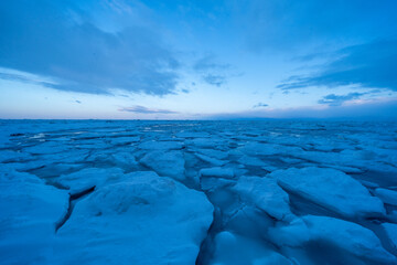 Drift ice in the morning in Hokkaido japan © 善弘 石垣