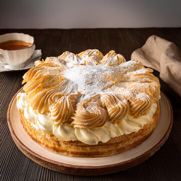 Delicious Vanilla Cream Puff Pastry Called Cremsnit