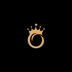 O crown vector logo template design