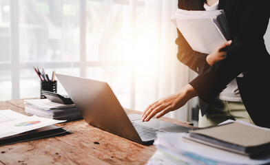 Employees who work with a lot of documents Searching for documents Accounting for income, expenses,...