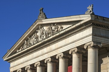Glyptothek, gable with three-dimensional figures, architect Leo von Klenze, Königsplatz, Munich, Bavaria, Upper Bavaria, Germany, Europe