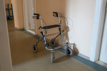 Walker for gait training in hospital