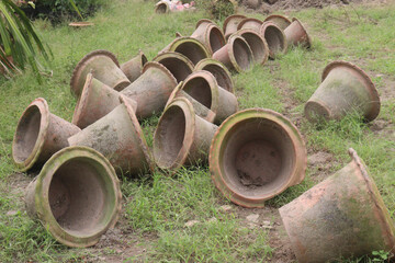 clay made tree pot on shop for sell