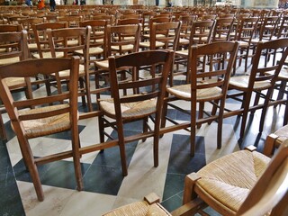 Bestuhlung in der Kathedrale von Amiens