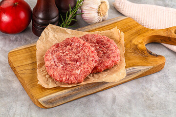 Raw round beef cutlet minced meat