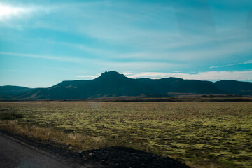 アイスランドの車窓から見た風景