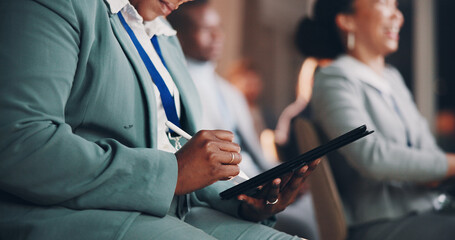 Obraz premium Hands, person and tablet at presentation seminar for notes, listening and corporate training of speech. Business, woman and digital with meeting information, learning and coaching feedback at event