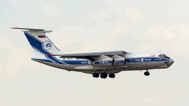 Ho Chi Minh City, Vietnam - November 20, 2018 : Volga-Dnepr Airlines Ilyushin Il-76TD-90VD (Reg RA-76952) Landing At Tan Son Nhat International Airport.