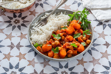 Chickpea and carrot tagine with rice