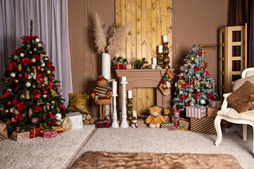 christmas tree with presents