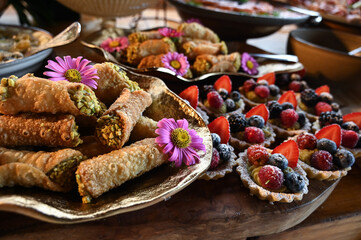 traditional thai dessert, straws, pistachio straws, snacks, fried snacks, thanksgiving day, thanksgiving, thanksgiving meal