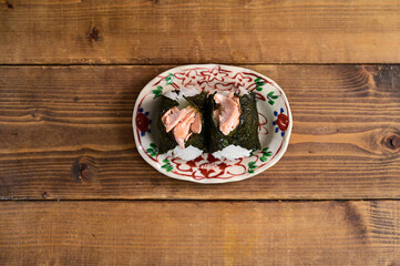 秋鮭のおにぎり