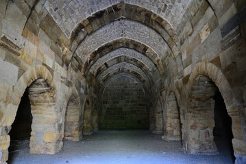 Obraz premium Kesikkopru Caravanserai, located in Kirsehir, Turkey, was built in 1206.