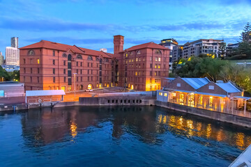 Naklejka premium Scenic night city views from Pyrmont, Sydney