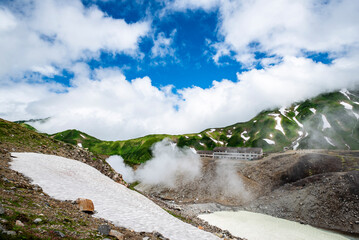 立山の山崎圏谷からの景色　富山県立山町