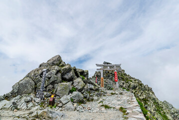 雄山神社峰本社　富山県立山町