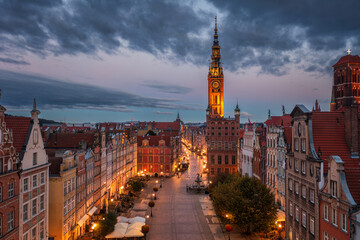 Fototapeta premium The Main Town of Gdansk at dawn, Poland.