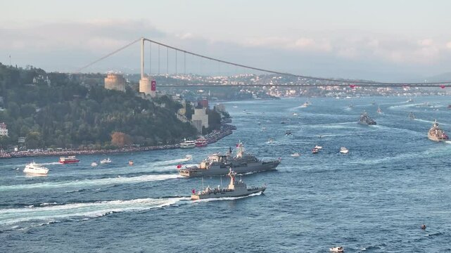 Turkish Flag ind October 29 Republic Day Celebrations (29 Ekim Cumhuriyet Bayramı Kutlamaları) Drone Video, July 15 Martyrs Bridge &Ccedil;engelk&ouml;y, &Uuml;sk&uuml;dar Istanbul, Turkey (Turkey)