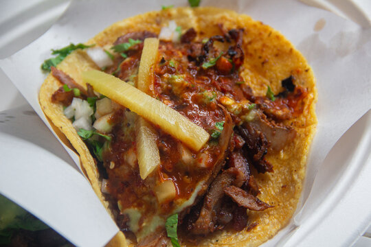 Adobada