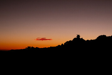 Obraz premium sunrise over the mountain