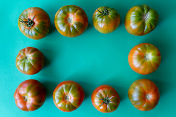 fresh green and red tomatoes